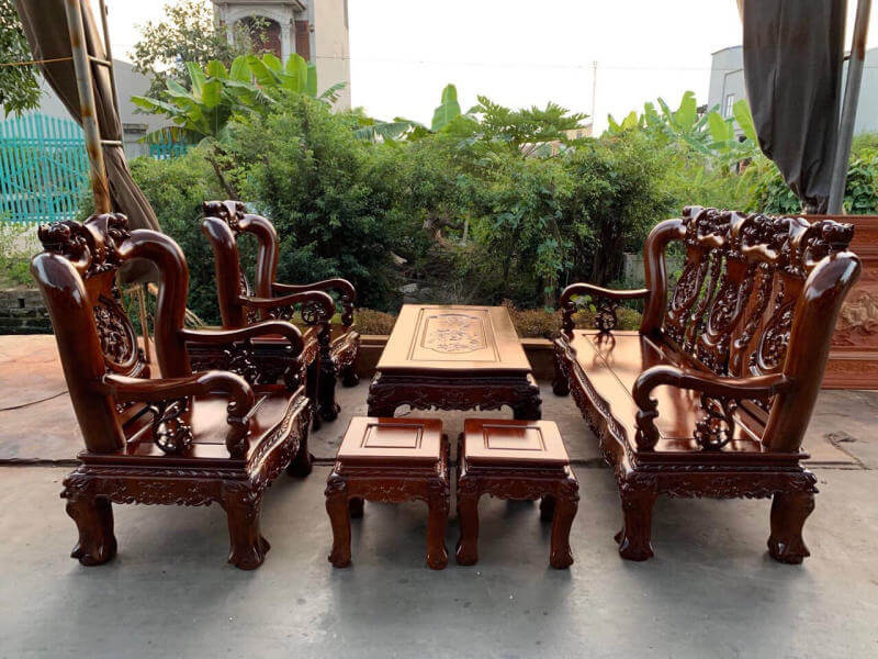 bàn ghế chất liệu gỗ gụ nam phi