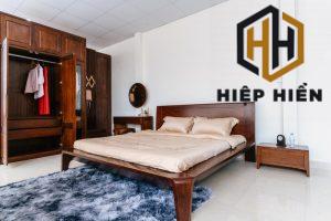 giường gỗ hương xám