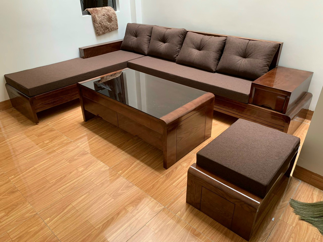 Bàn ghế gỗ phòng khách
