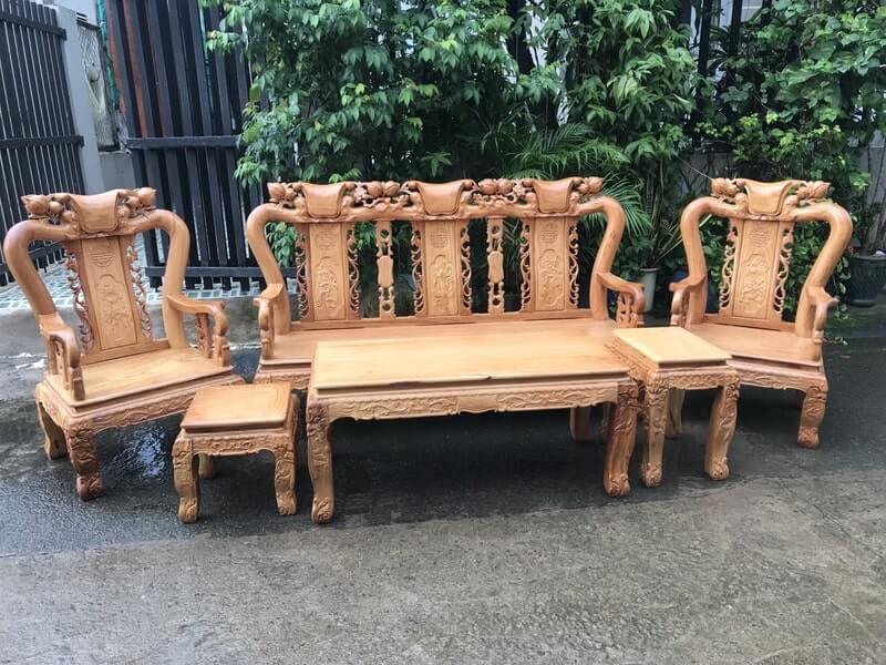 Bàn ghế gỗ tay 10