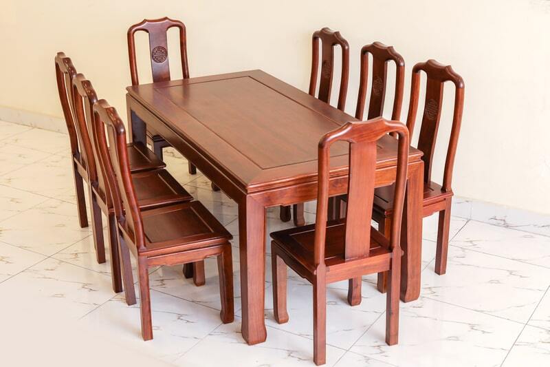 bàn ăn gỗ